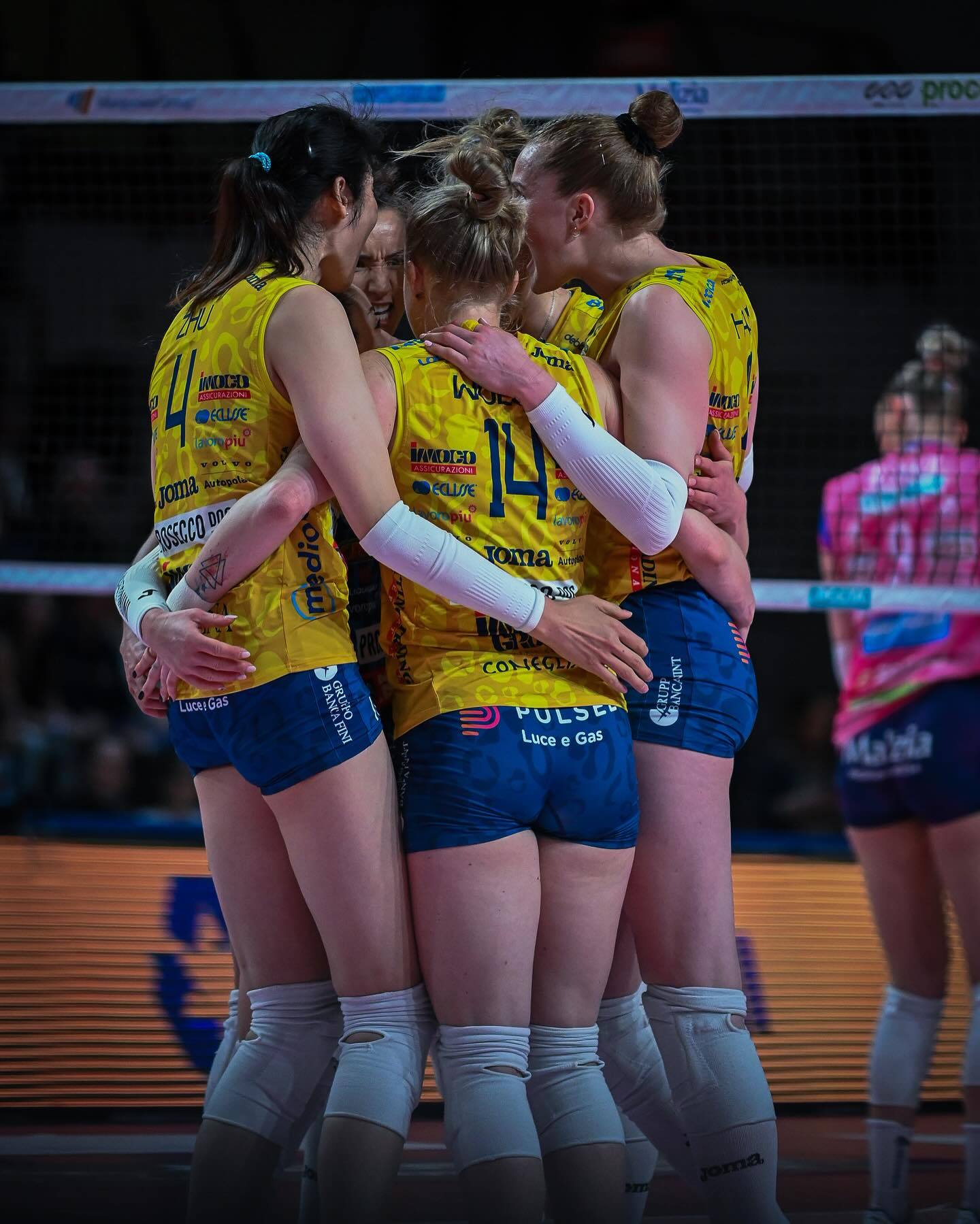 九游娱乐平台包含国际比赛日体能课后，塞维利亚伤情更新备战意甲，引发热议，赛程密集仍需轮换的词条