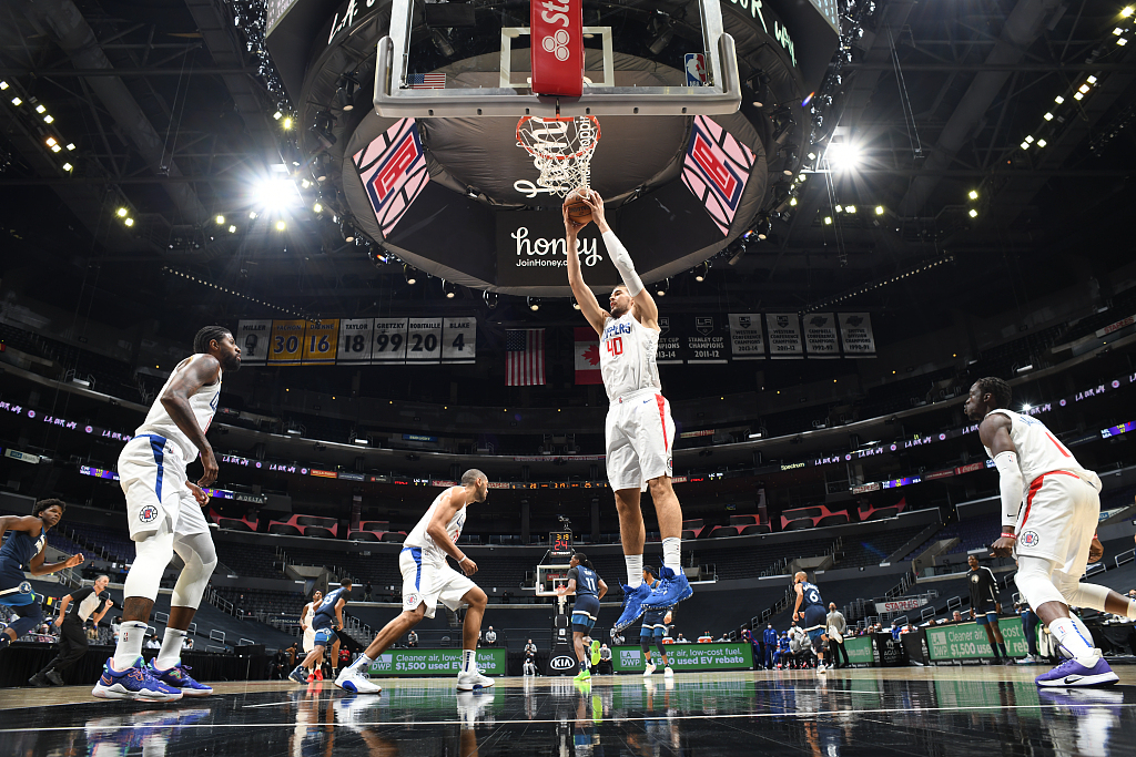 九游游戏中心托特纳姆围绕全明星赛再遭质疑上海申花迎来里程碑备战NBA季后赛，现场解说直呼：Ming与90激战巴塞罗那分钟的简单介绍