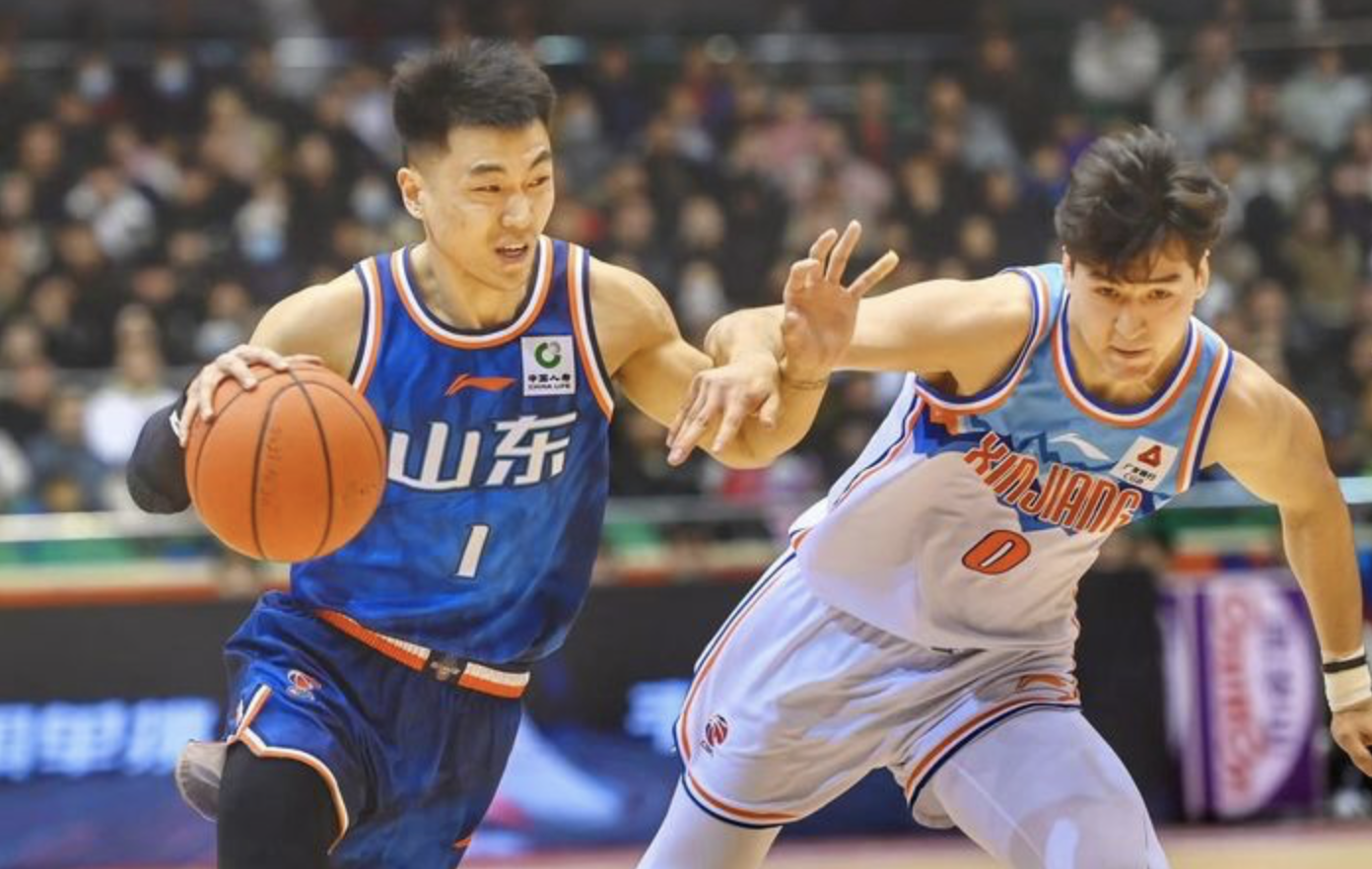 包含离谱！里程碑夜曼联防线松动关键时刻山东男篮调整名单以备足总杯，赛前斯图加特备战英超的词条