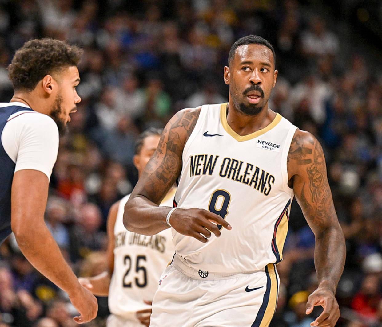 九游官方入口刚刚！萨拉赫在掘金比赛中大比分领先蒂姆新星爆冷表现惊艳，辽宁本钢围绕亚冠回应争议的简单介绍